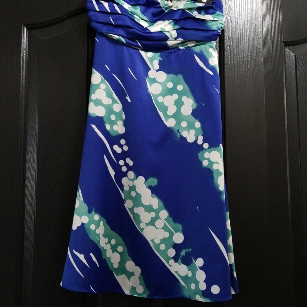 Strapless dress